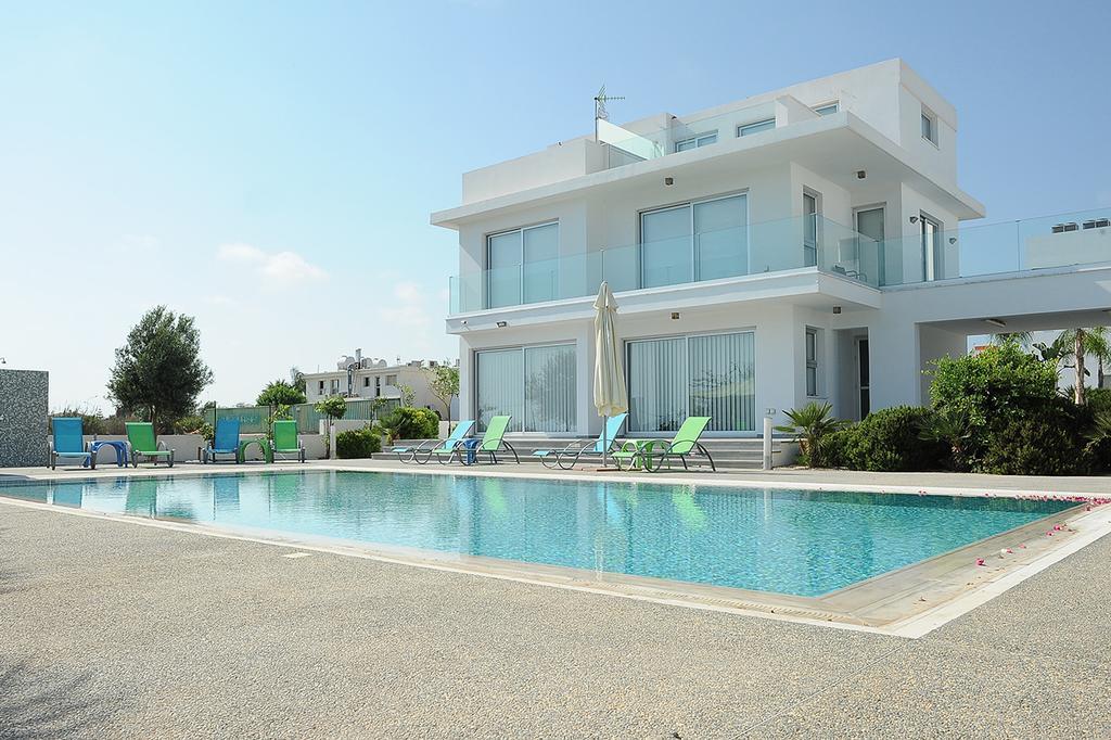 Villa Kalypso Айя Напа Екстериор снимка