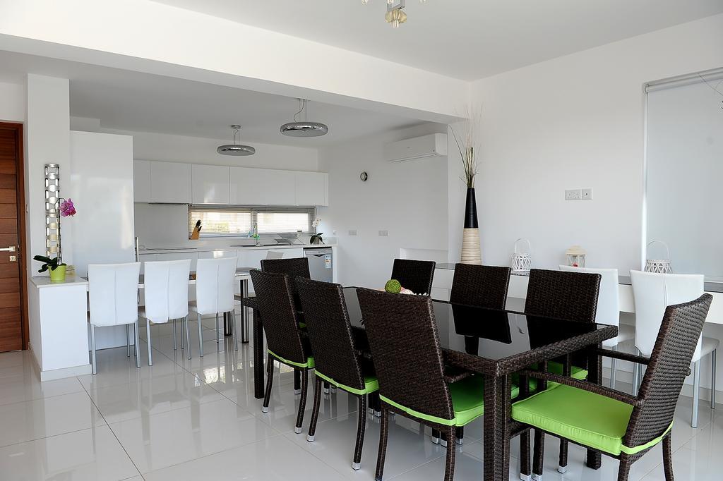 Villa Kalypso Айя Напа Екстериор снимка
